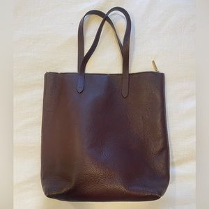 Guyana Tall Classic Structured Tote- Maroon